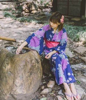 Японското Кимоно Юката, дамски Хортензия, Полиестерен плат, Без бръчки, дължина 150 см, Нова