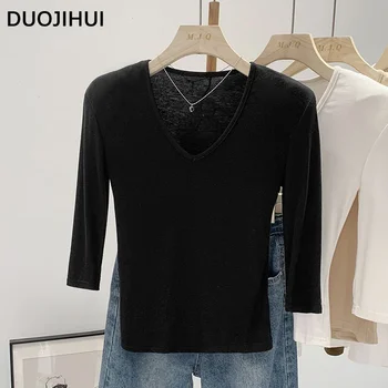 DUOJIHUI, Есенни основни дамски тениски с V-образно деколте, нов модерен офис женски прости всекидневни плетени Черни дамски тениски
